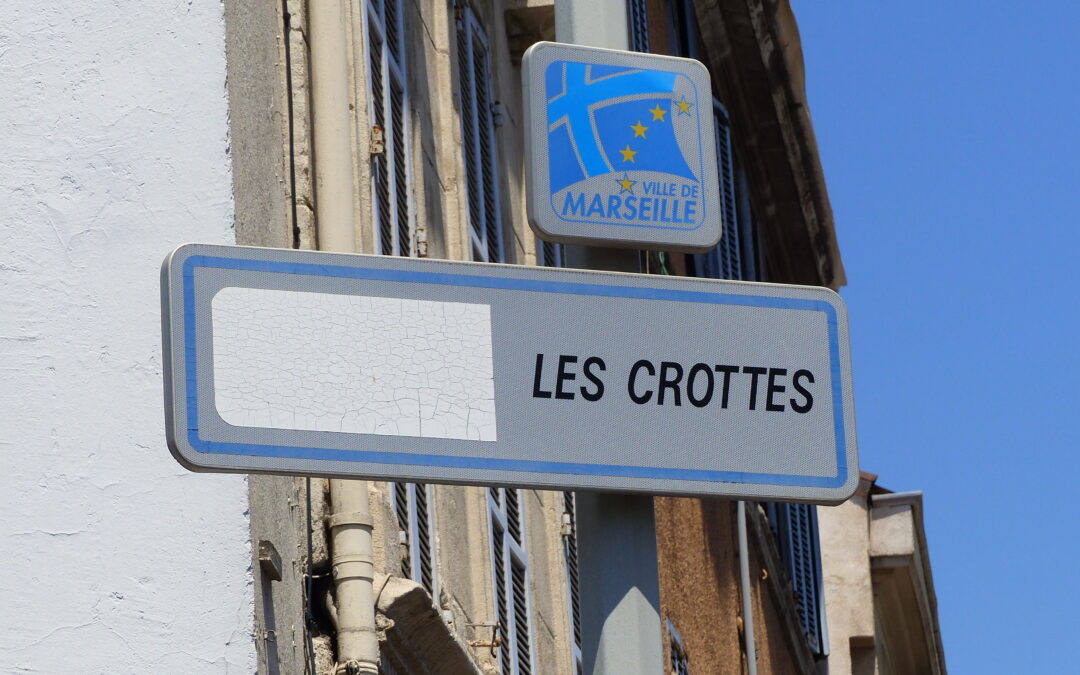 Décharge sauvage à Marseille, une habitant excédée