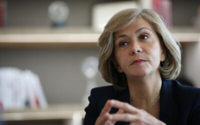 Une vidéo de Valérie Pécresse est-elle présente sur les tablettes offertes aux lycéens franciliens ?